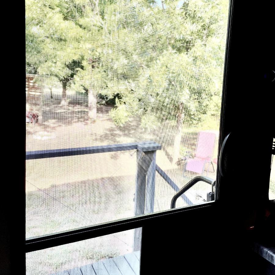 Pet Friendly Graham Home Route 66 At The Mistletoe Farm Exterior foto